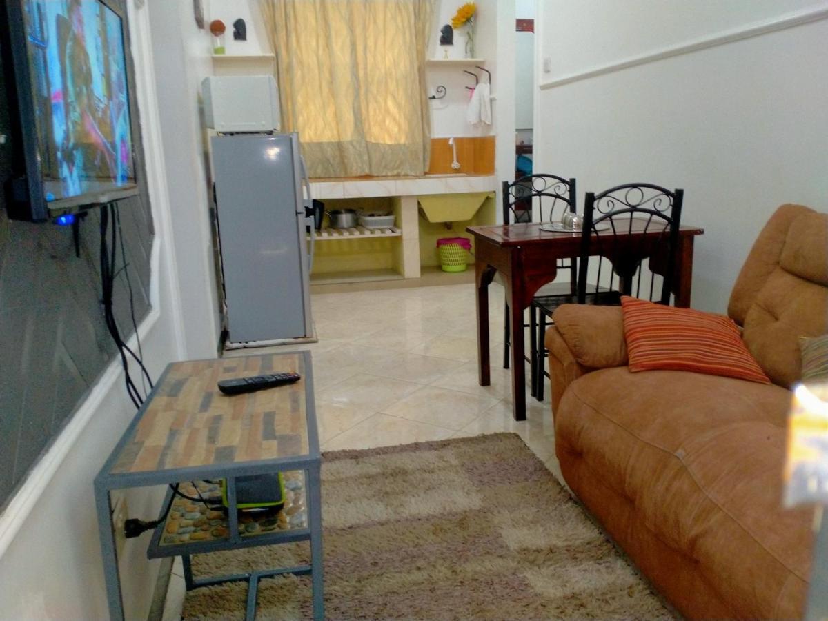 Babajay Family Home 다르에스살람 외부 사진