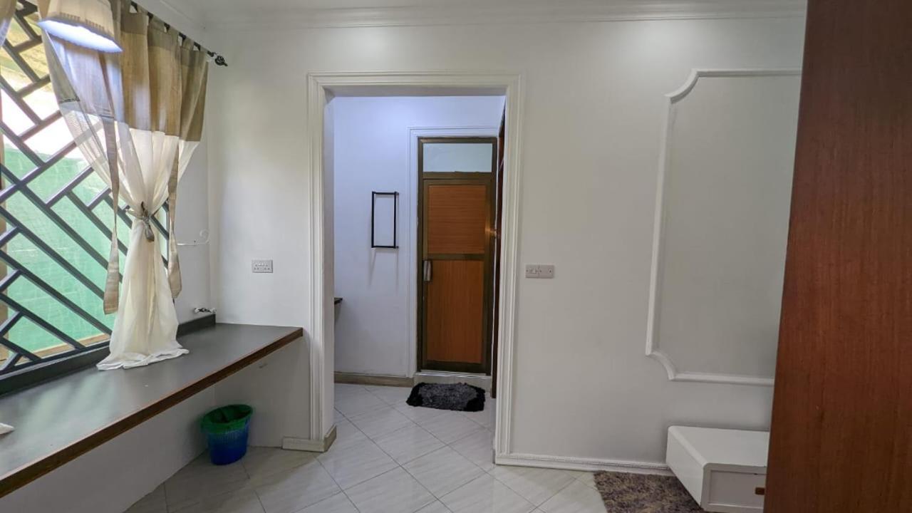 Babajay Family Home 다르에스살람 외부 사진