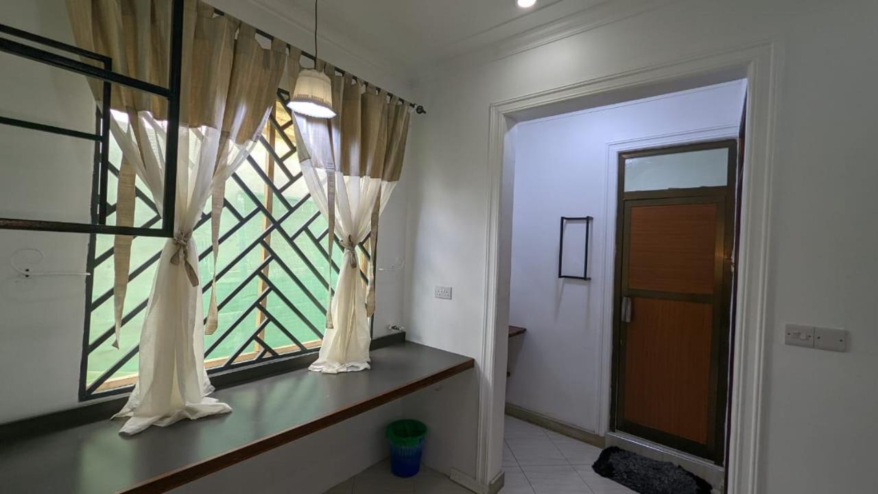 Babajay Family Home 다르에스살람 외부 사진